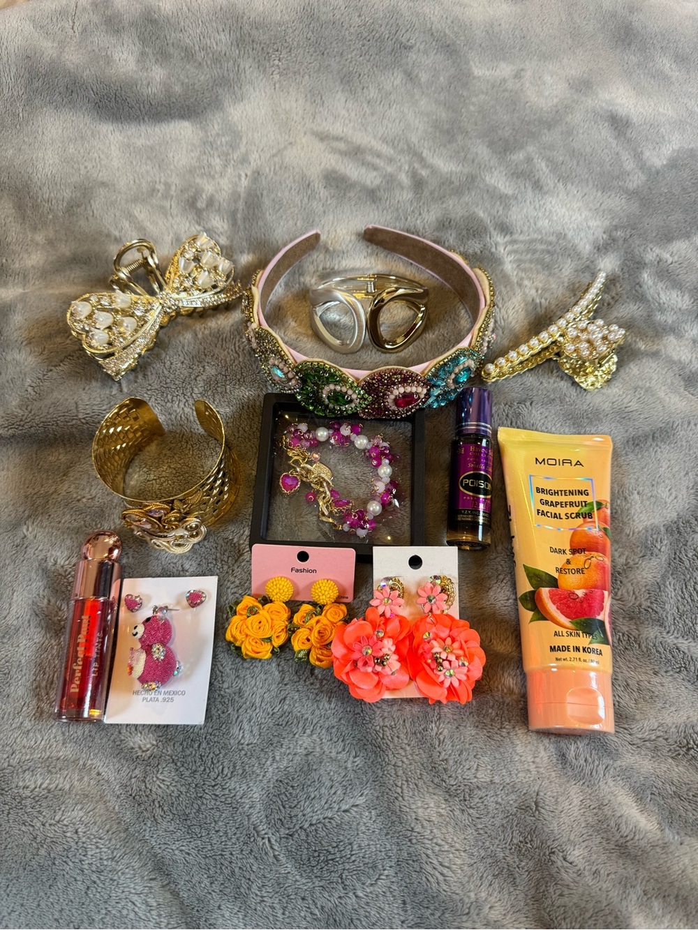 ✨ Accessories Bundle ✨ #1